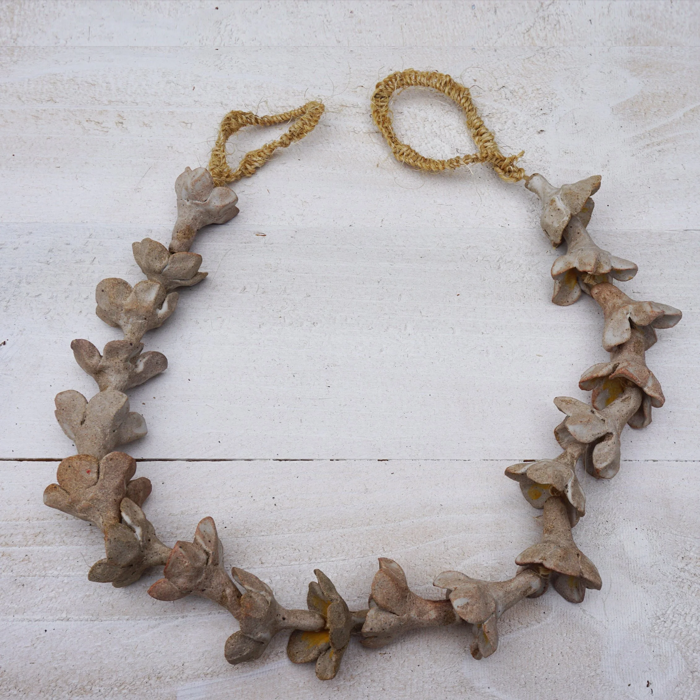 White Forever Lei (Pre-order) — Mayon Hanania